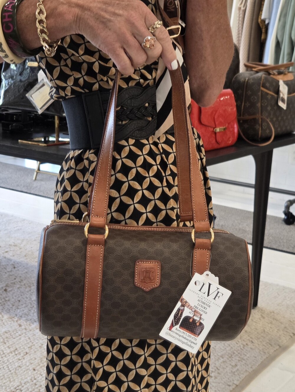 Celine barrel Shoulder Bag, Vintage, Like New Condition
